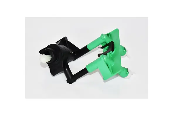 Cilindro mestre de embraiagem Ford Focus I DFW