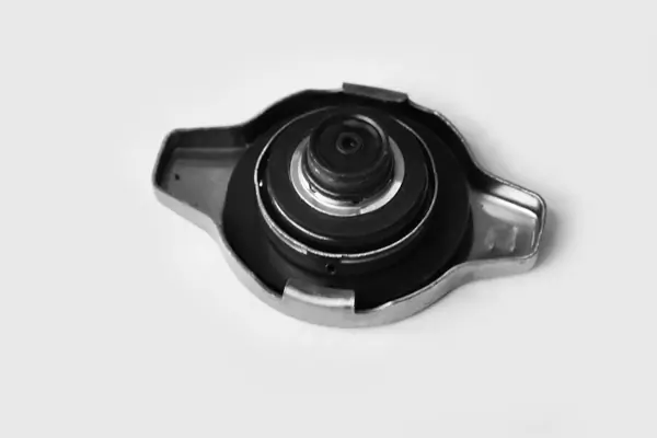  Крышка радиатора Lexus RX 