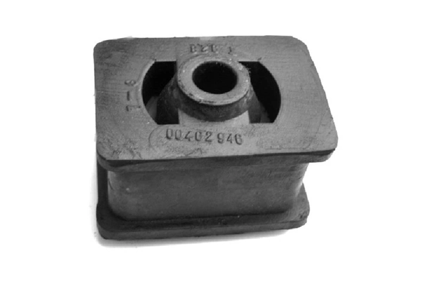 Подушка передней опоры двигателя на Nissan Bluebird  T72 , T12