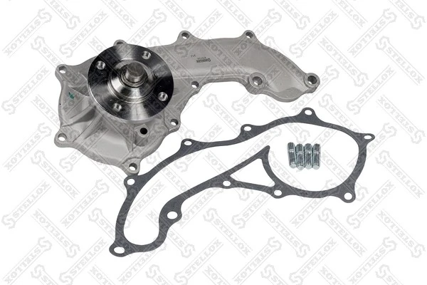  Помпа Toyota FORTUNER 