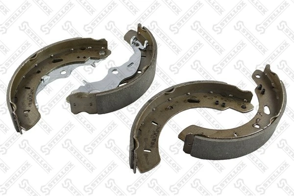 Купить 986487796 Bosch Задние барабанные тормозные колодки