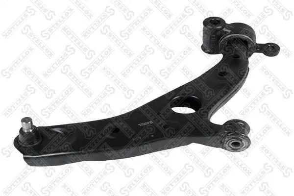 Рычаг передний нижний левый Mazda D10E34350A
