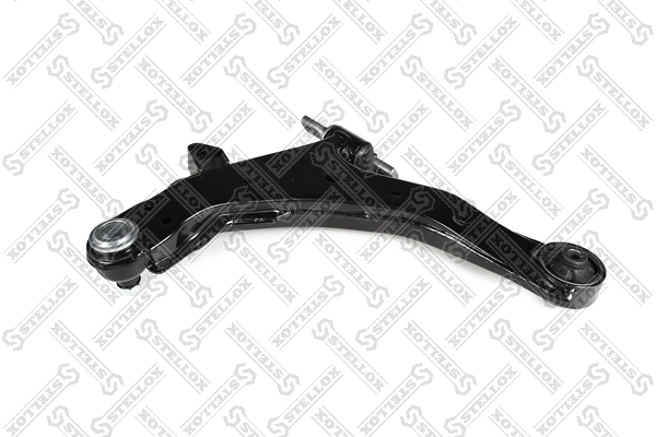 QS0839P Q-top Рычаг передней подвески нижний, правый
