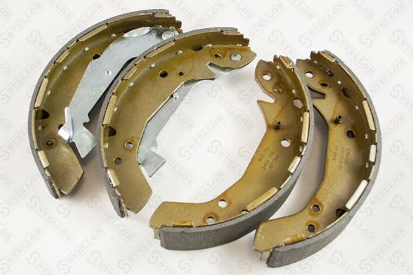 Задние барабанные колодки T2503008 Toko cars