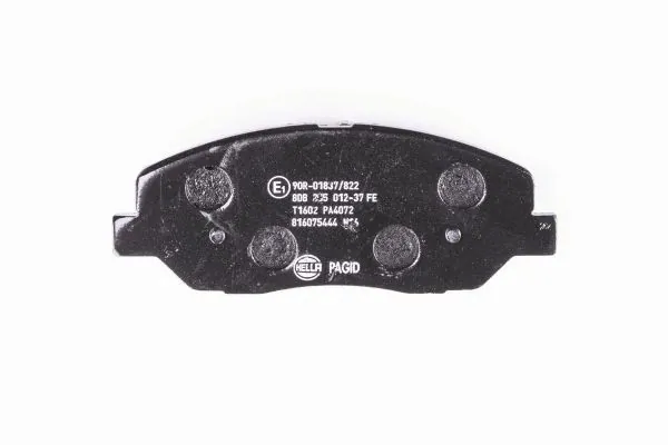 Передние тормозные колодки 8DB355012371 HELLA