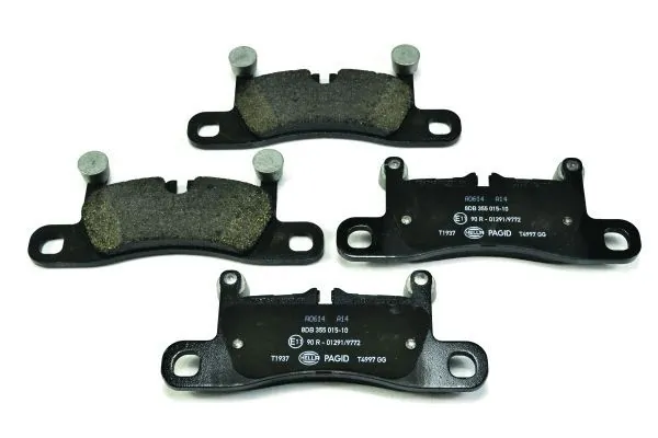 Задние дисковые колодки HELLA 8DB355015101