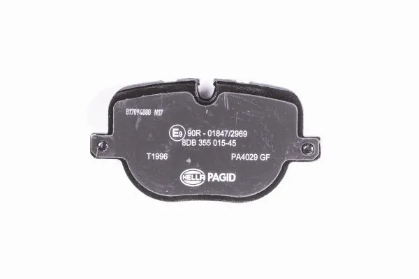 Задние тормозные колодки 8DB355015451 HELLA