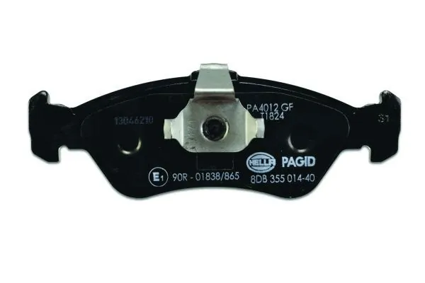 Задние тормозные колодки 8DB355014401 HELLA