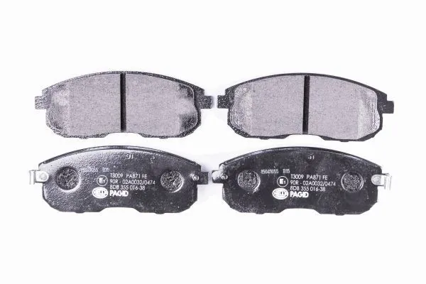 Передние тормозные колодки 8DB355016381 HELLA
