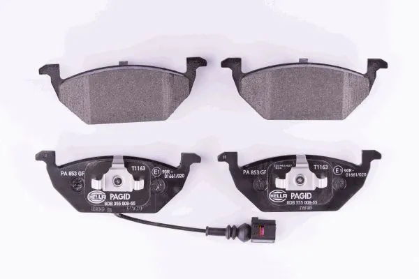 Колодки тормозные передние дисковые HELLA 8DB355008551