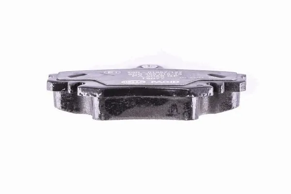 Купить 8DB355018131 HELLA Колодки тормозные