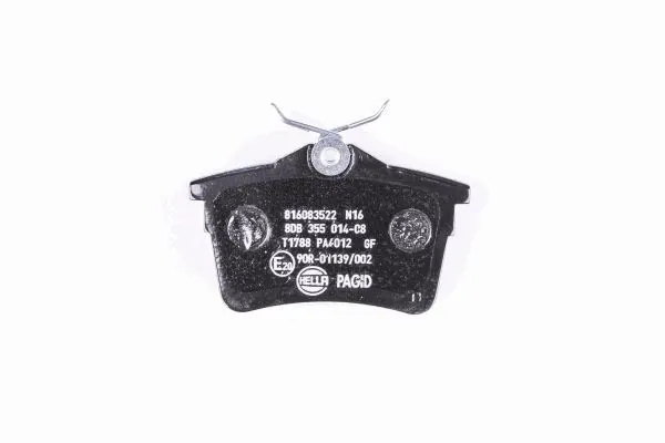 Задние тормозные колодки 8DB355014081 HELLA