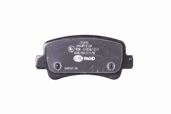 Задние тормозные колодки 8DB355015301 HELLA