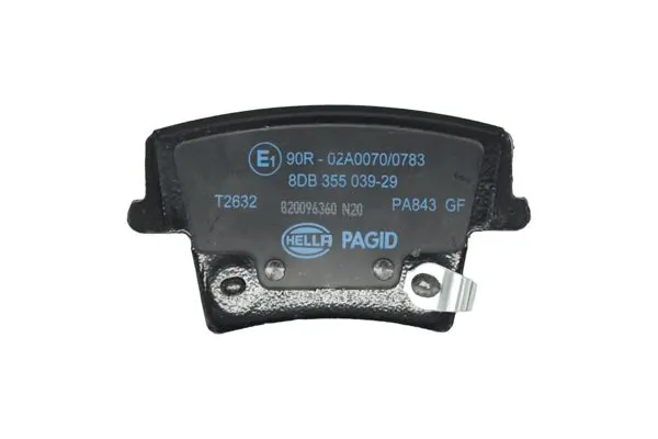 Задние дисковые колодки HELLA 8DB355039291