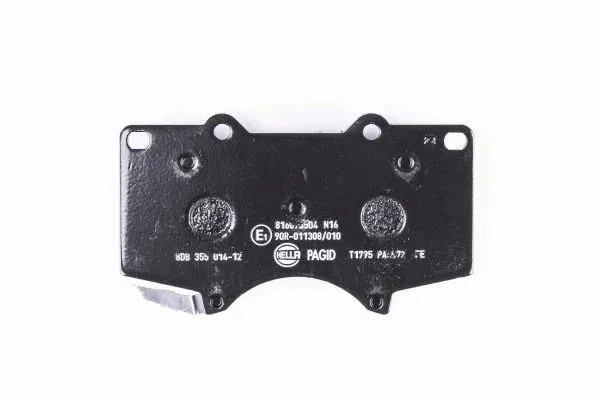 Передние тормозные колодки 8DB355014121 HELLA