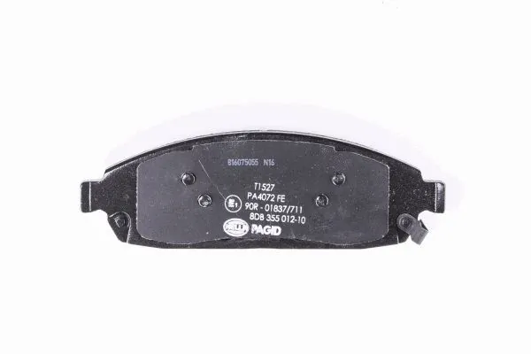 Передние тормозные колодки 8DB355012101 HELLA