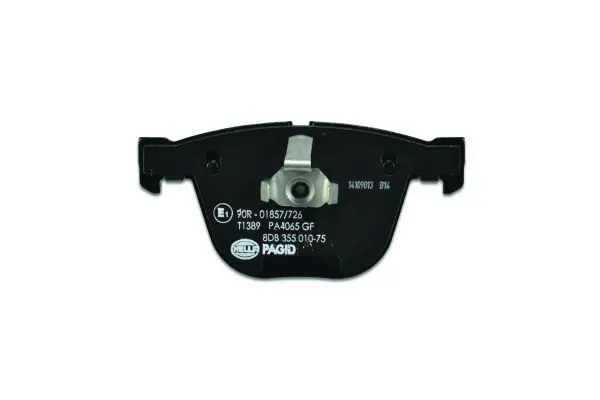 Задние тормозные колодки 8DB355010751 HELLA