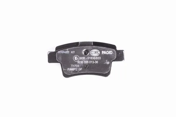 Задние тормозные колодки 8DB355013361 HELLA
