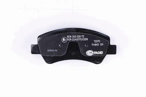 Купить 8DB355020721 HELLA Колодки тормозные задние, дисковые