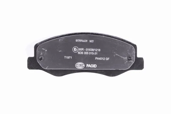 Задние дисковые колодки HELLA 8DB355015311