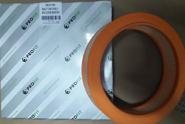 Воздушный фильтр двигателя на Volvo 440 K 445