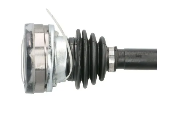  Левая полуось Volkswagen Polo 3