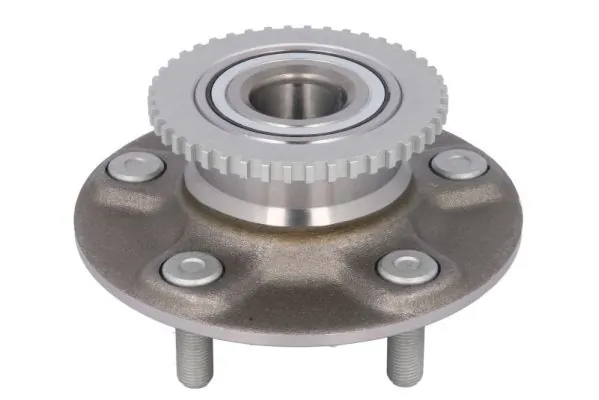 Cubo traseiro Nissan Primera P12