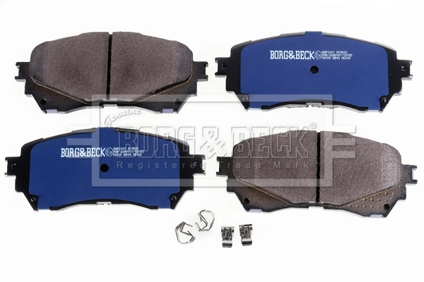 Передние тормозные колодки QF0581E Q-top