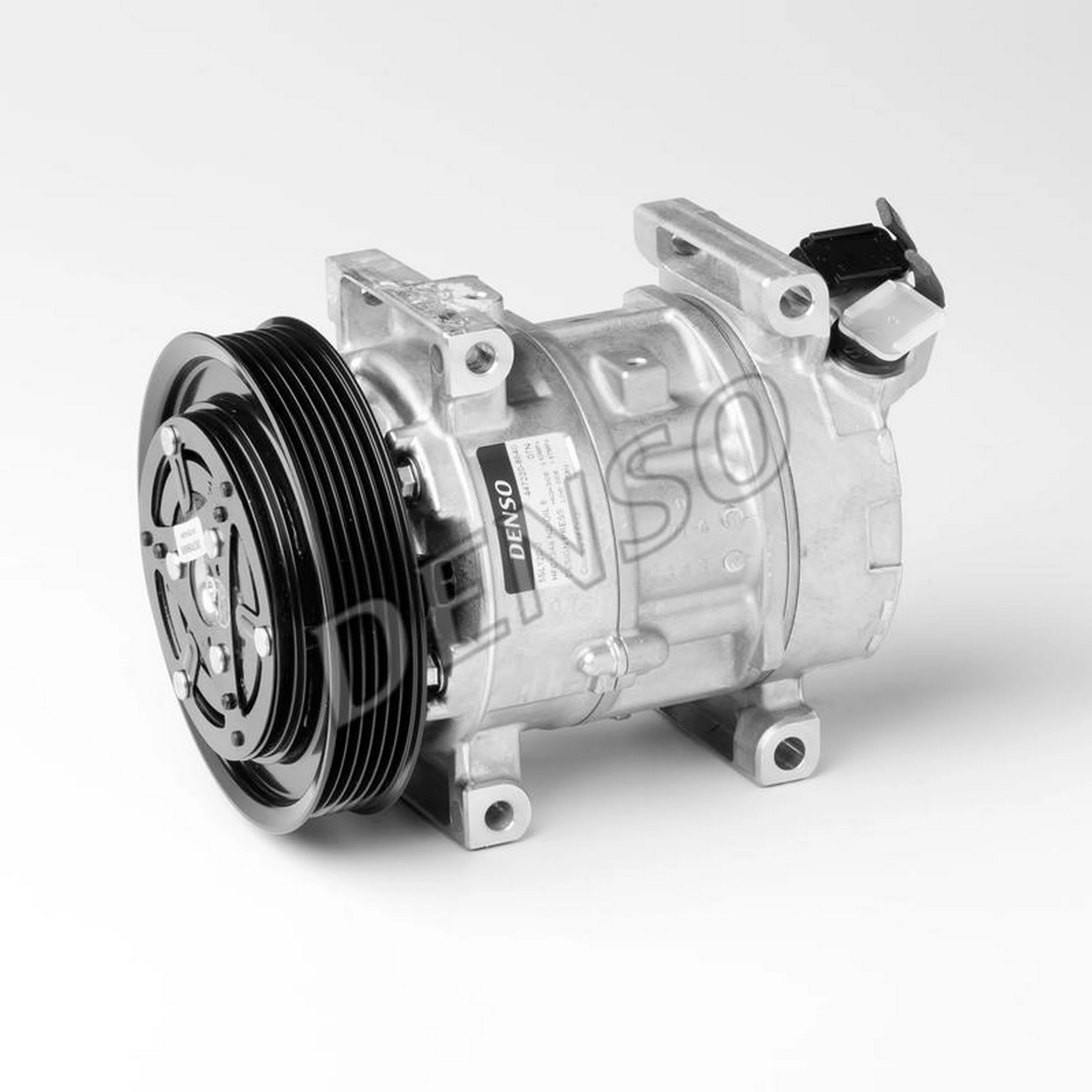 Compressor de aparelho de ar condicionado Alfa Romeo 147 937