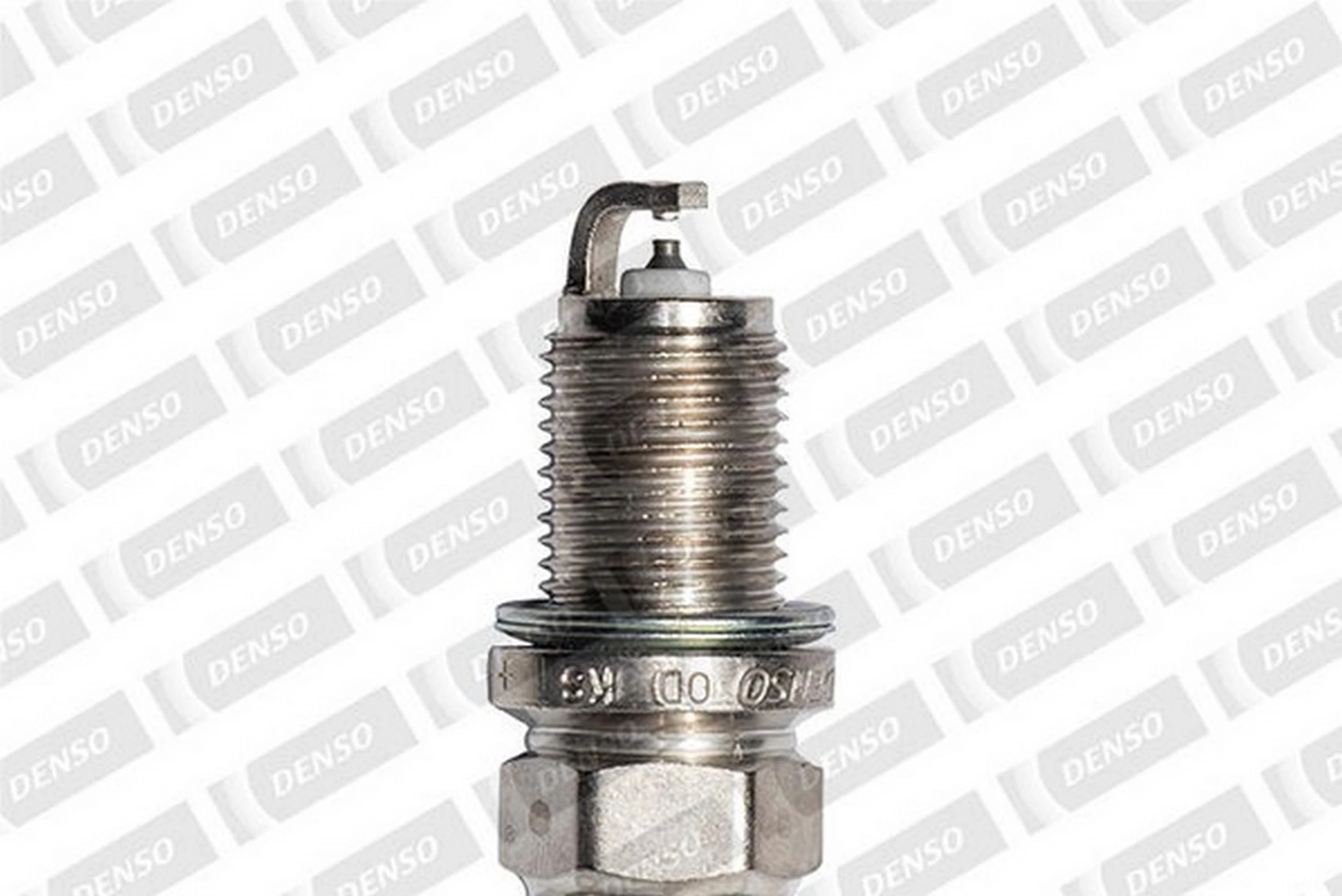 Свеча зажигания Denso K16TT цена, от 2.82 USD