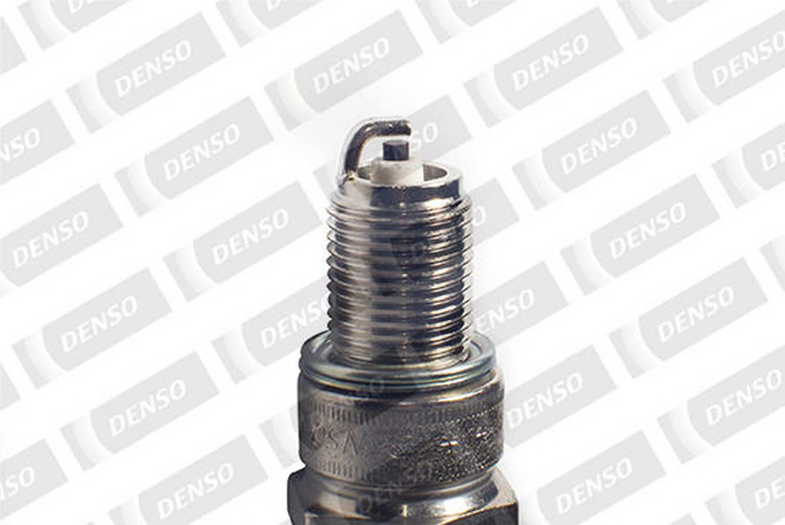 Vela de ignição Toyota Corolla E8