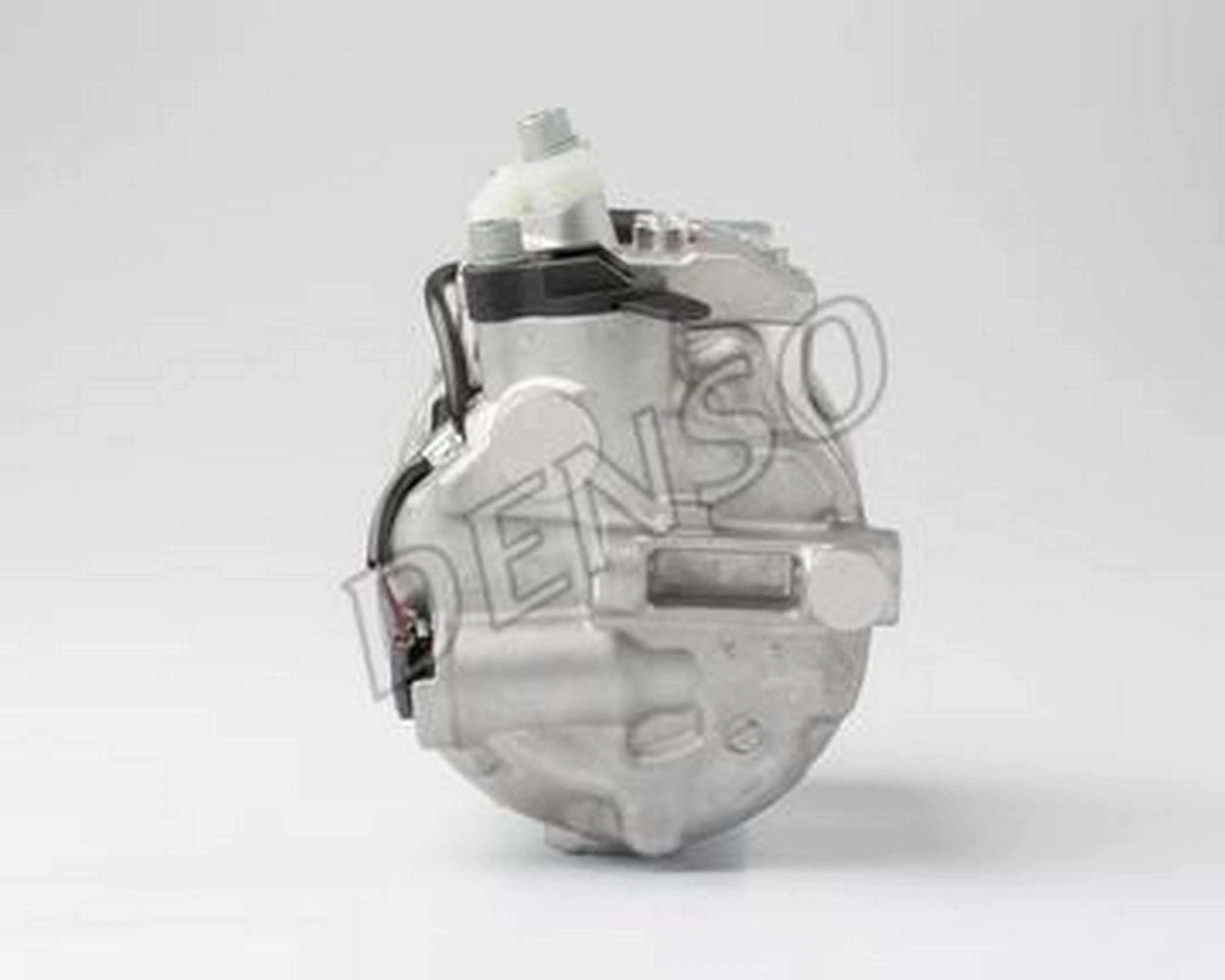 Купить DCP17062 Denso Компрессор климатической установки