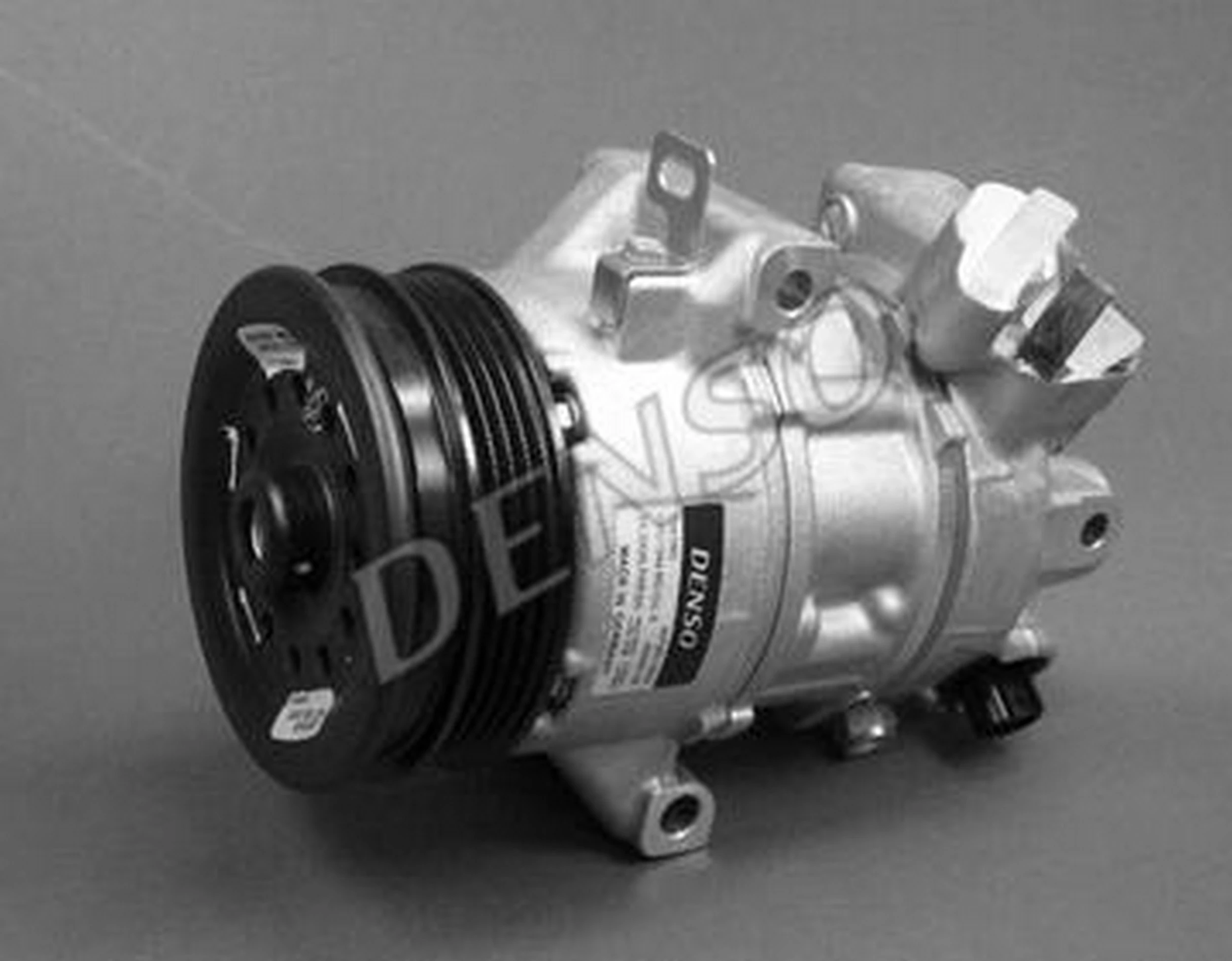 A1222300011 Mercedes Компрессор хладагента