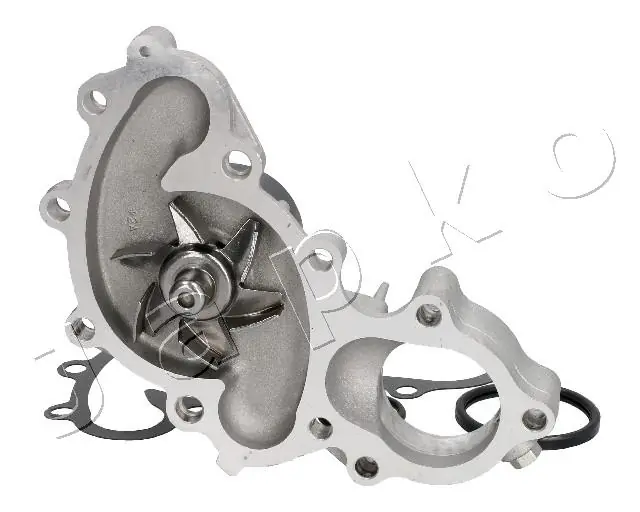 Насос водяной на Toyota Camry II V2