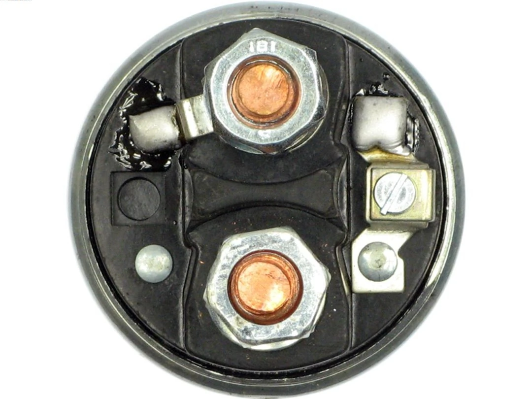 Купить F824900060090 Fendt Тяговое реле