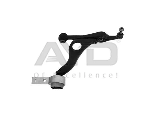 QS0552CP Q-top Рычаг передней подвески нижний левый