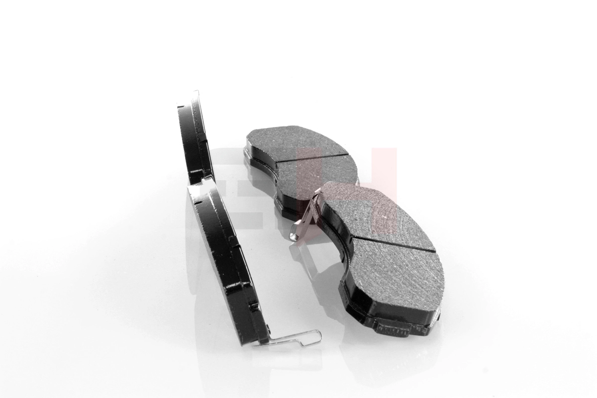 Передние тормозные колодки QF0611 Q-top