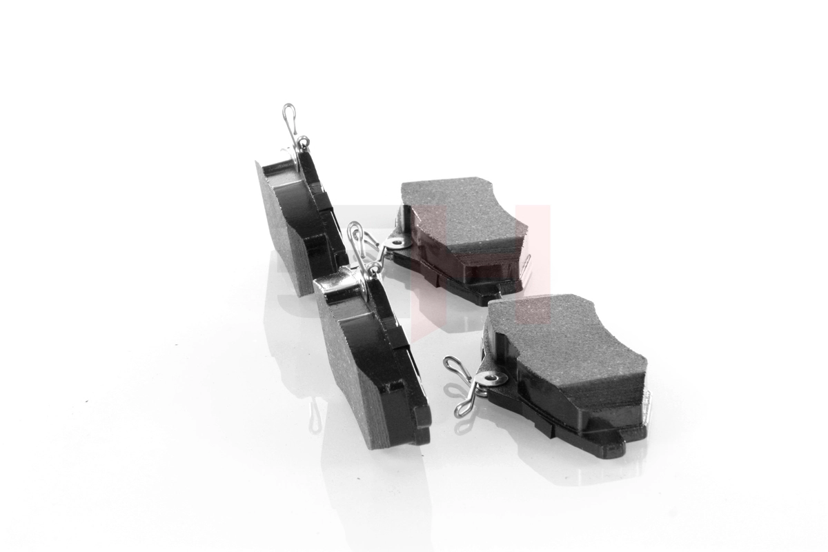  Передние тормозные колодки Citroen C3 1