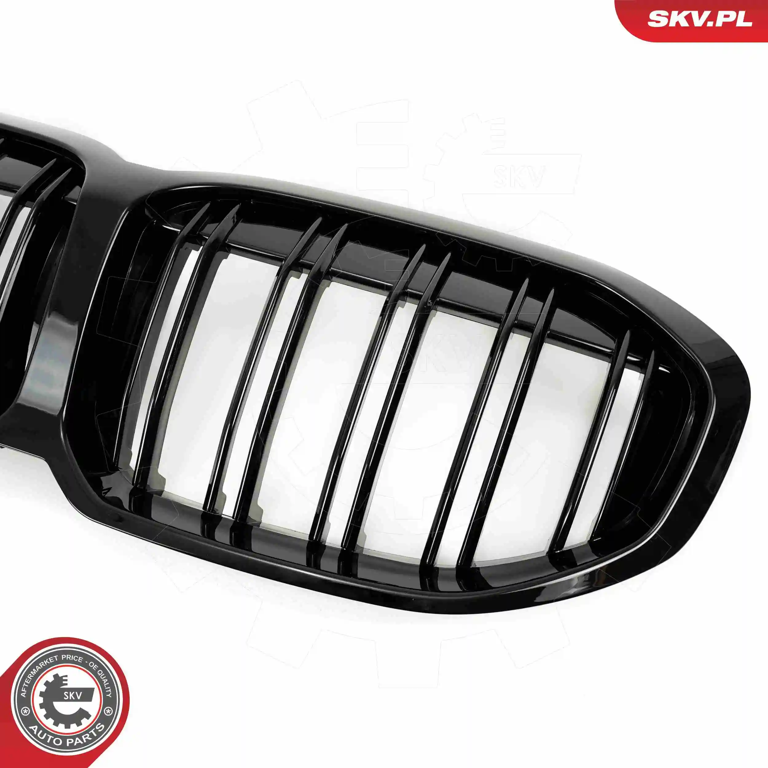 Решетка радиатора 51135A39366 BMW