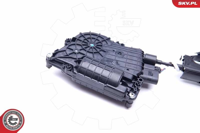Дверной замок передний правый SKV 16SKV782 цена, от 137.21 USD