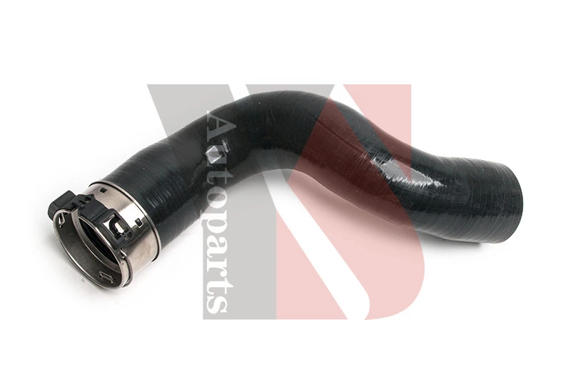 144600835R Nissan/Infiniti Патрубок интеркуллера