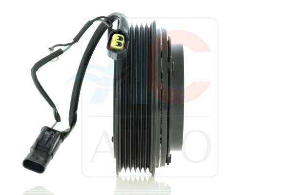 Шкив компрессора кондиционера A008304400 Mercedes