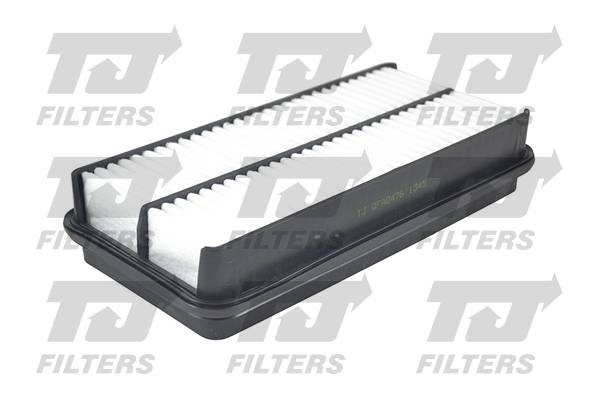 Воздушный фильтр двигателя на Toyota Avensis Verso LCM