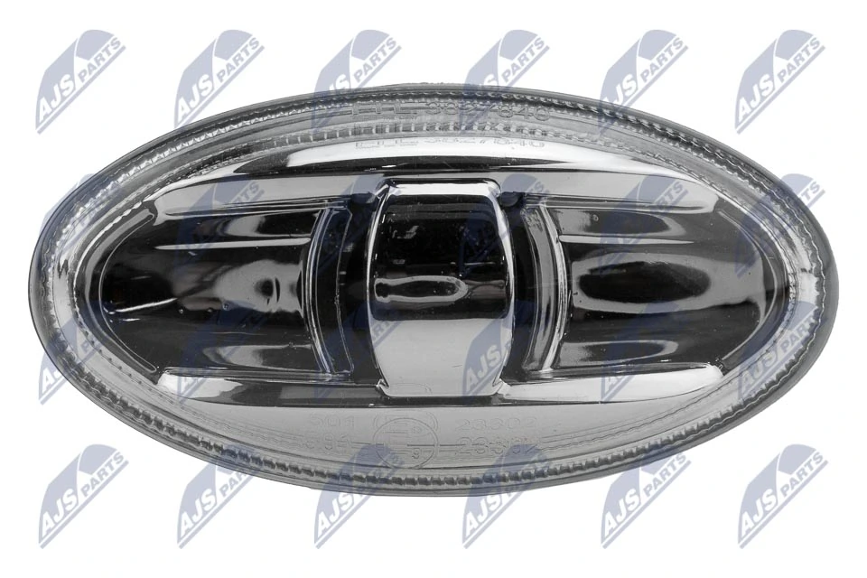 Повторитель поворота на крыле Ситроен Элизе 