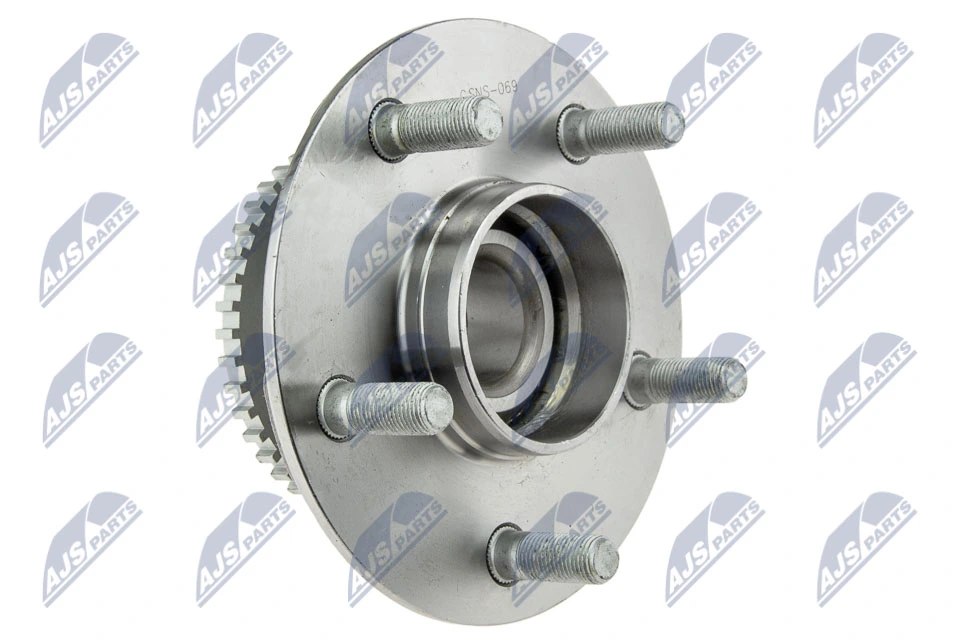 Cubo traseiro Nissan Primera P12