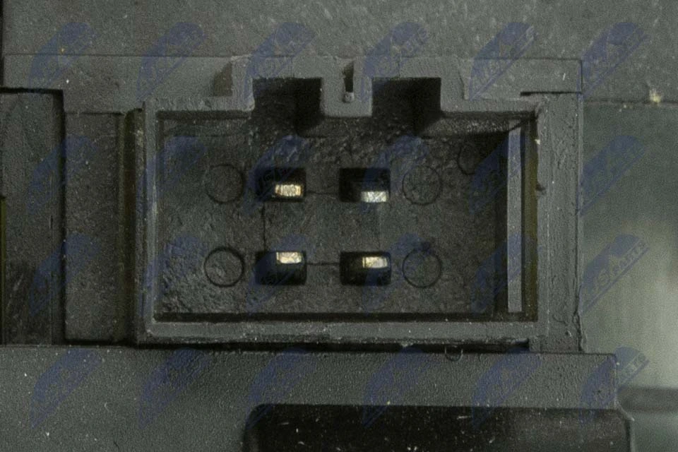 Замок крышки багажника NTY EZCVW310