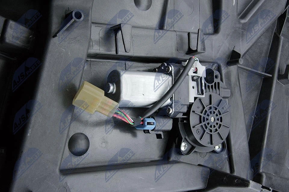 Механизм стеклоподъемника водительской двери NTY EPSCH031S цена, от 37.18 USD