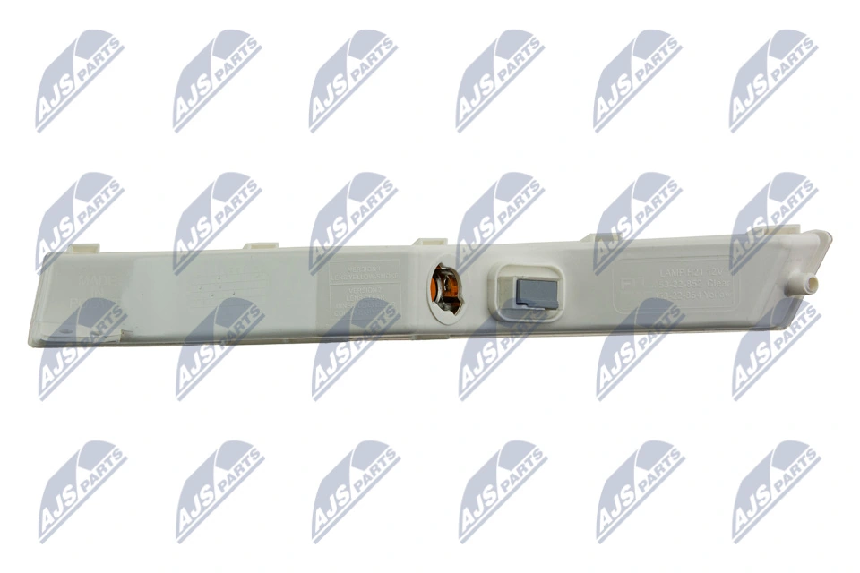 Поворотник правый ELPVW032 NTY