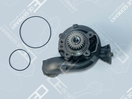 1547155 Ford Водяной насос охлаждения, с корпусом
