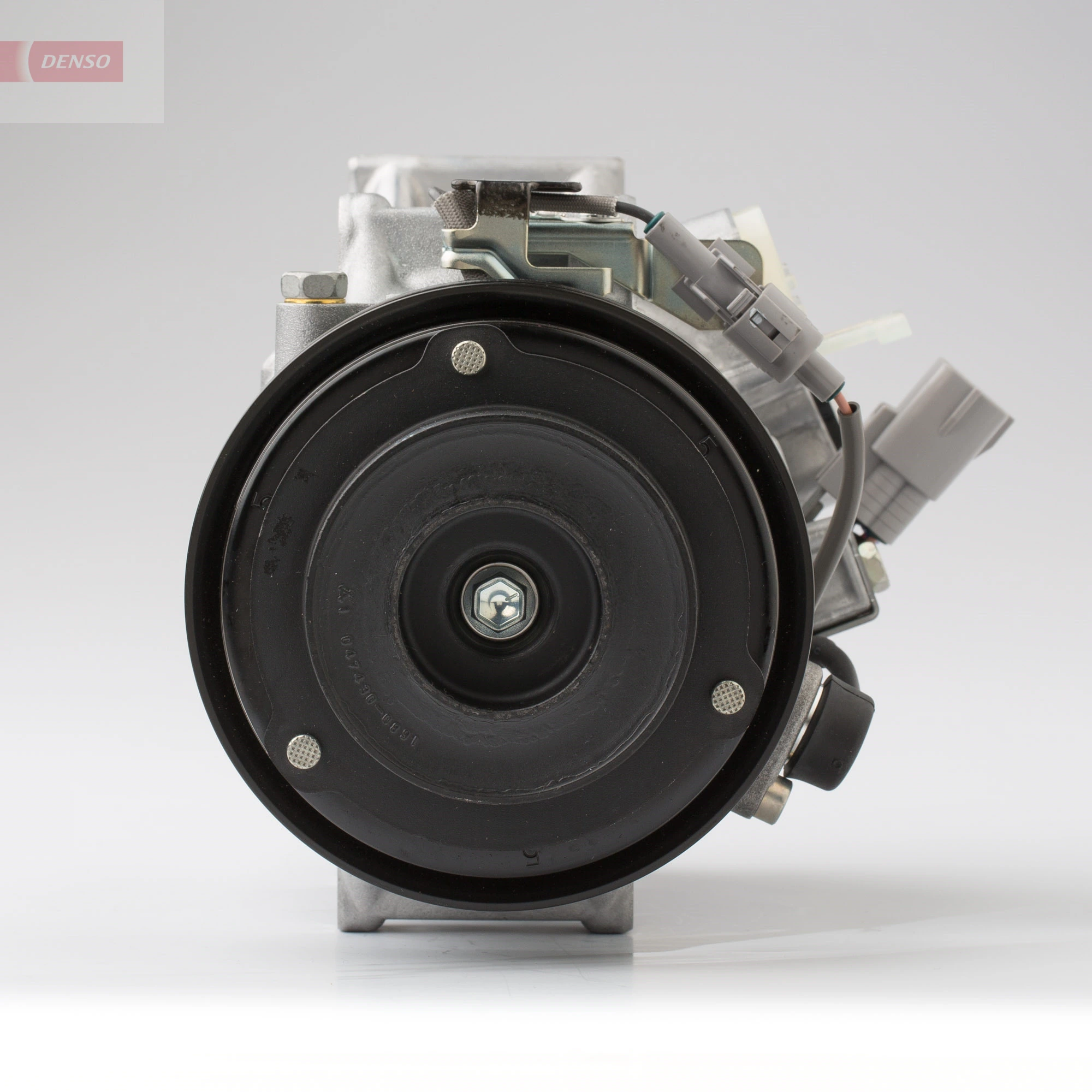 Компрессор системы кондиционирования Denso DCP51002 цена, от 474.43 USD